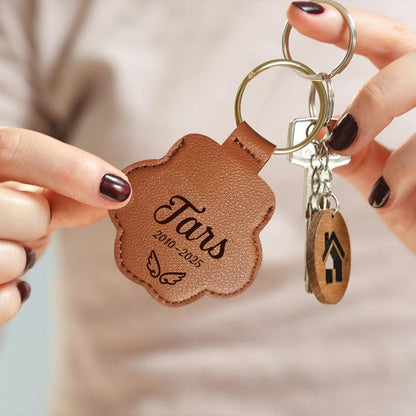 Personalized Pet Name Engraved Leather Paw Keychain for Dog Mom Gift