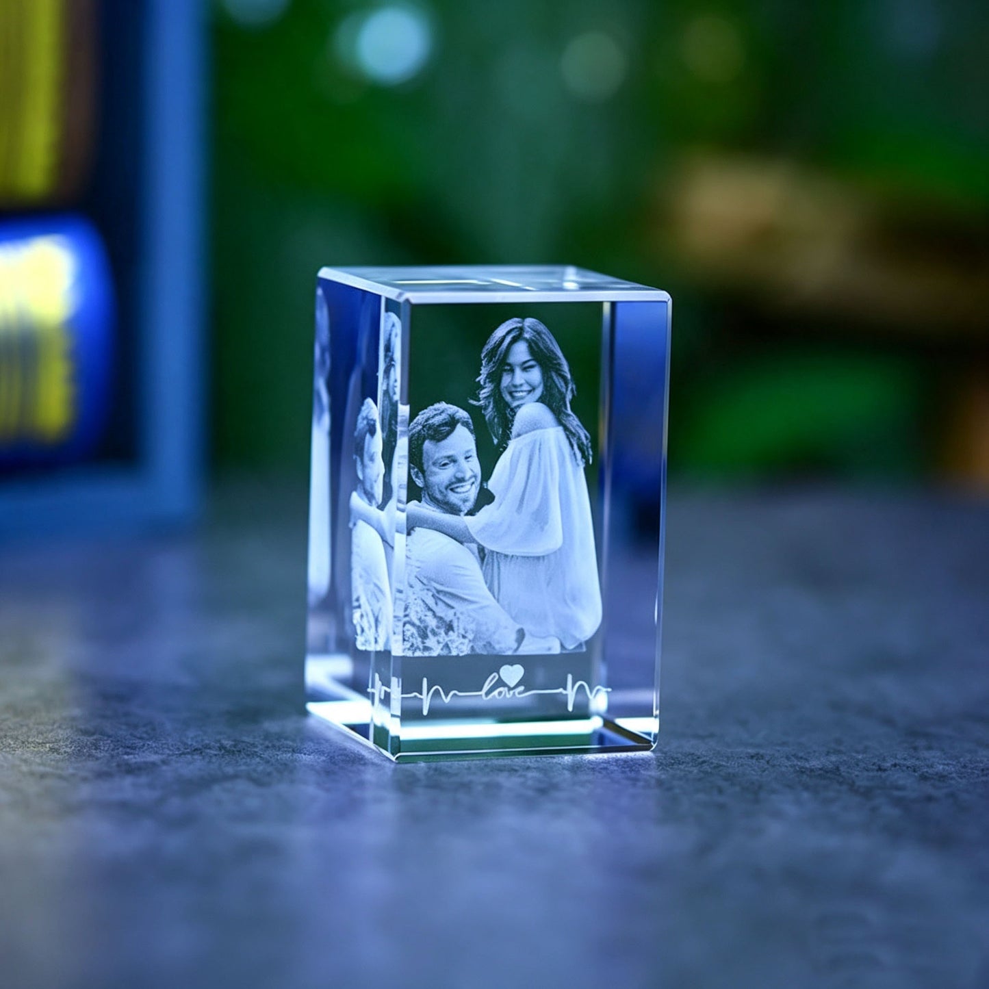 Custom Family Picture 3D Engraved Crystal Photo Cube Home Decor